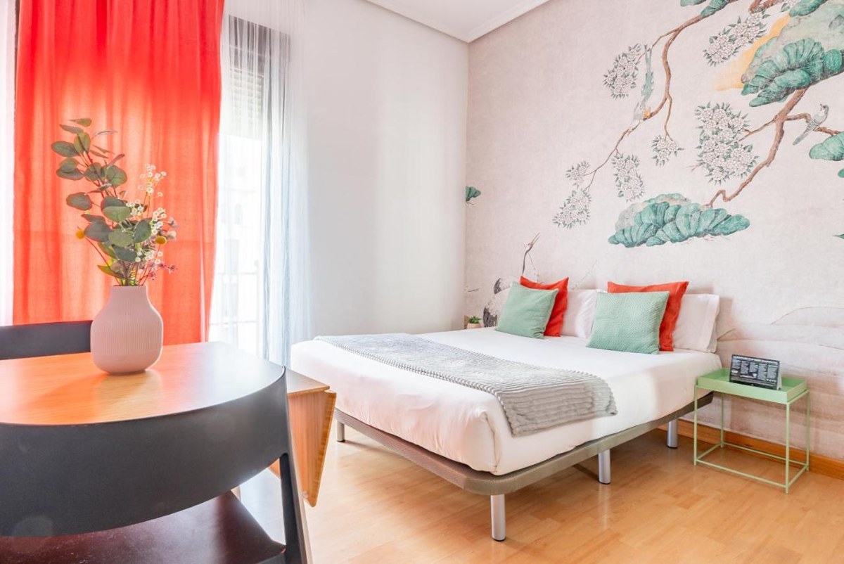 SmartRental Gran Via 47 photo 4