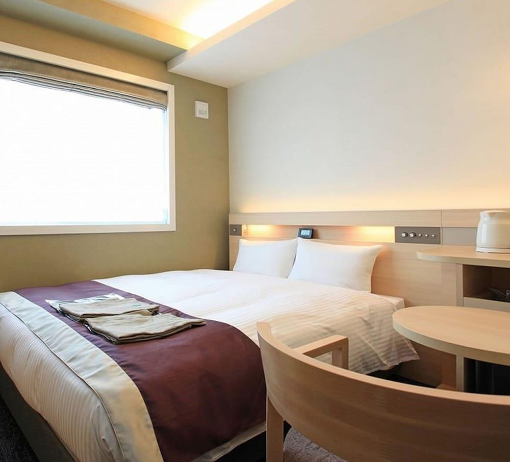 Urban Hotel Kyoto Shijo Premium photo 1