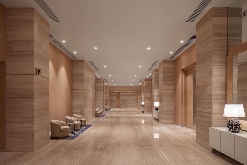 Doubletree By Hilton Fujairah City photo 2