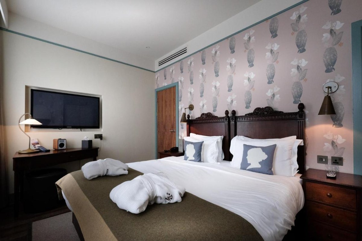 MORTON HOTEL photo 2