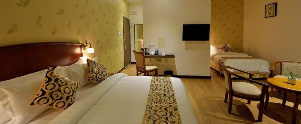 Asiana Hotel photo 2