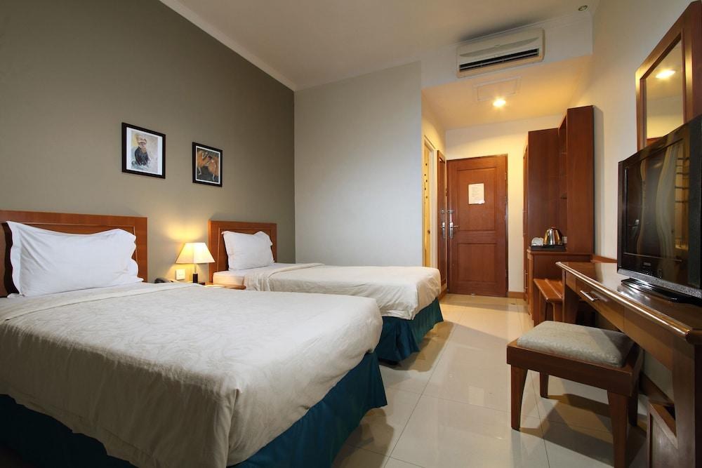 Emersia Malioboro Hotel photo 3