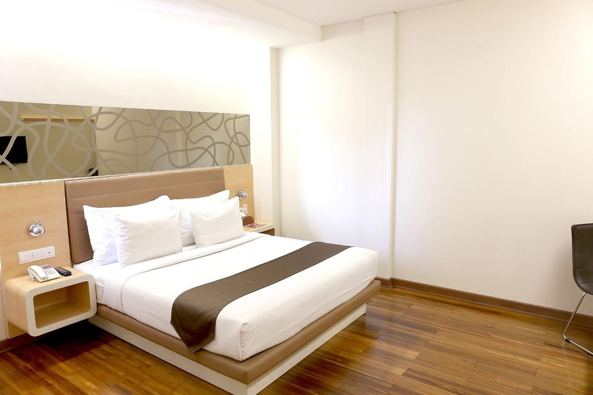 Sub City Hotel photo 4