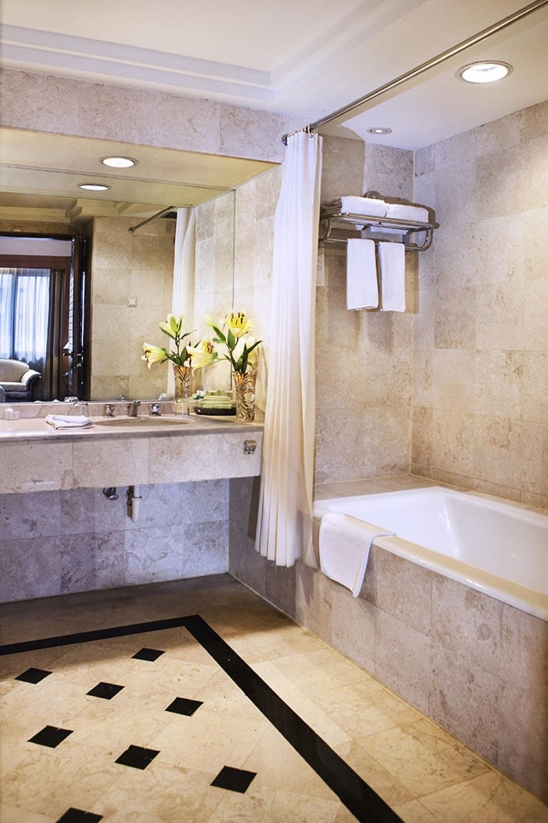 Grand Diamond Hotel Yogyakarta photo 4