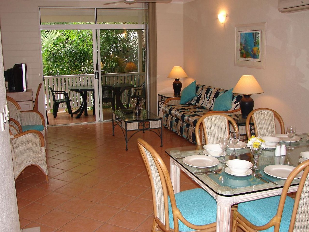 Palm Cove Tropic Apartments photo 1