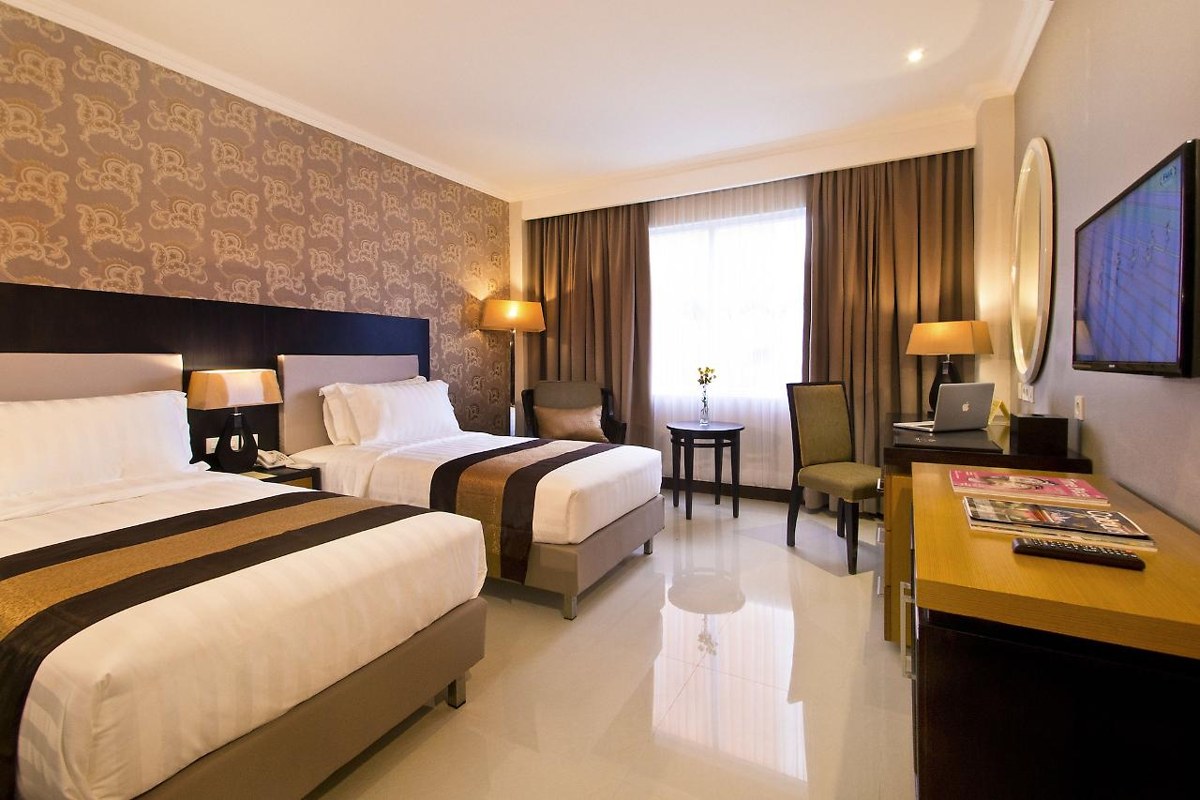 The Victoria Hotel Yogyakarta photo 1