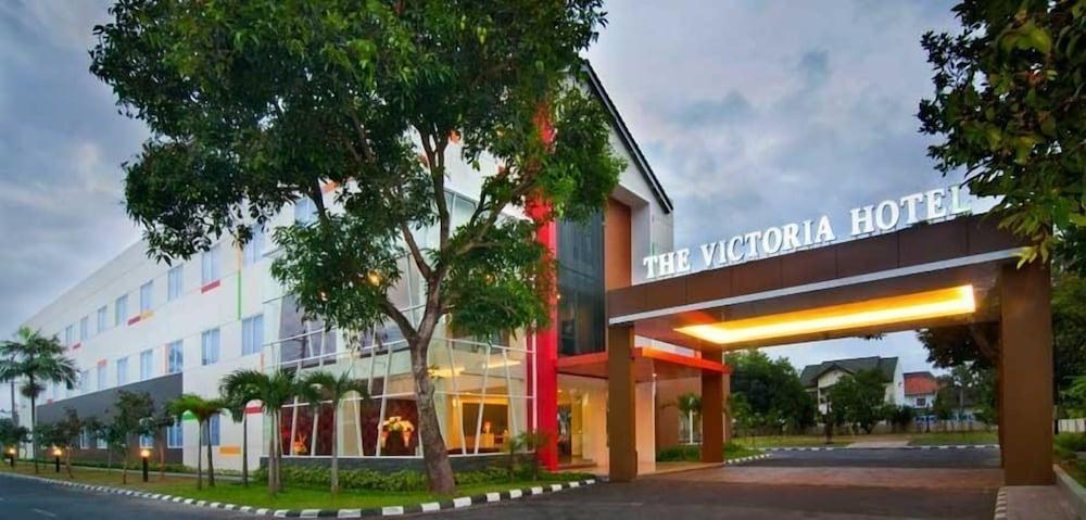 The Victoria Hotel Yogyakarta photo 2
