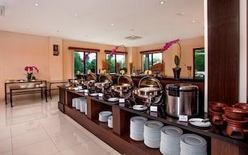 Padjadjaran Suites Resort and Convention photo 2