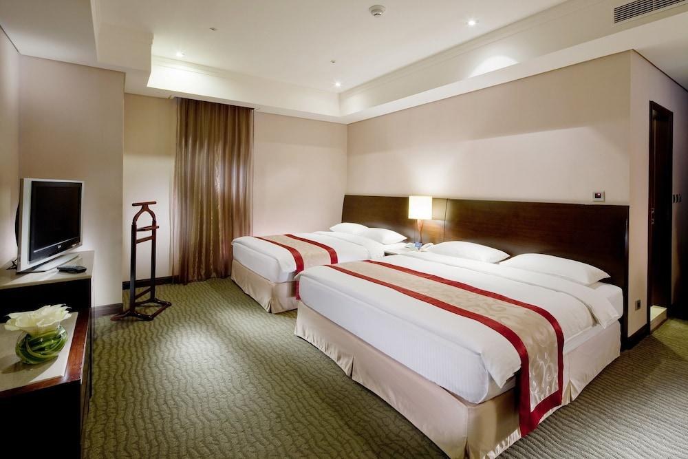 Queena Plaza Hotel Tainan photo 2