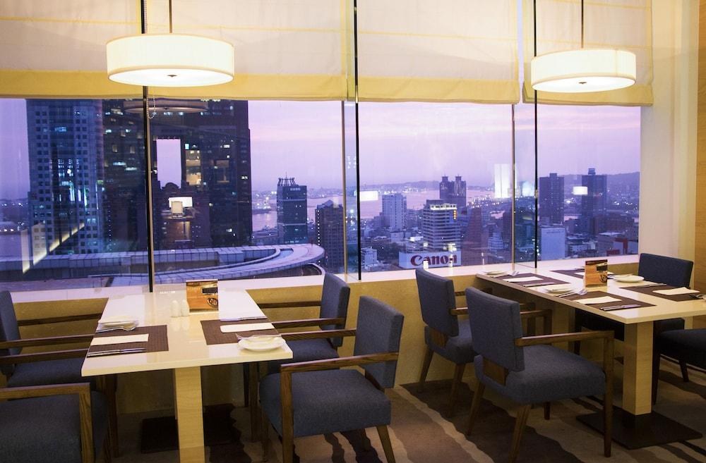 HOTEL COZZI Zhongshan Kaohsiung photo 4