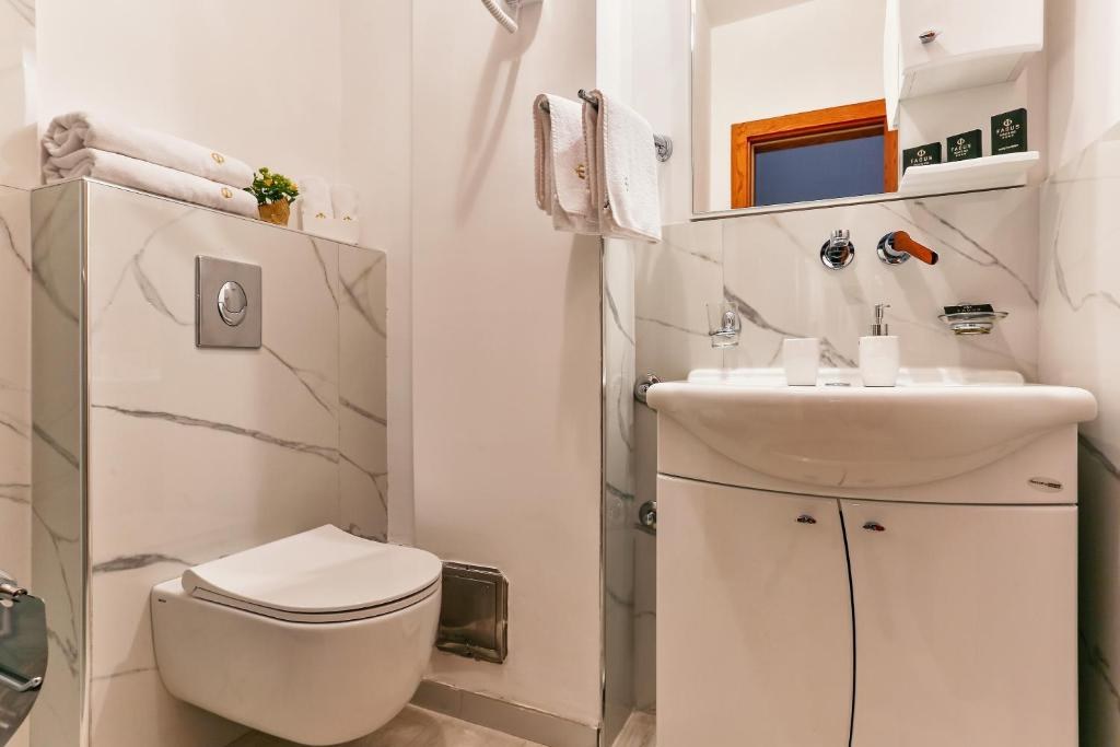 VILLA DVOR KORNIC BUDVA photo 2
