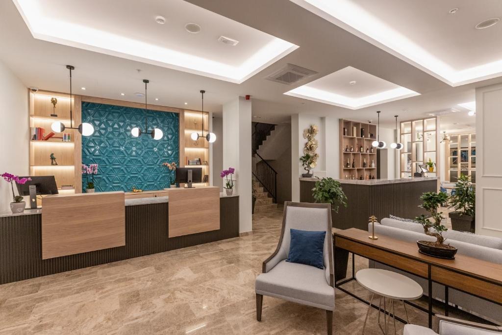 MOMENTUM HOTEL BUDVA photo 1