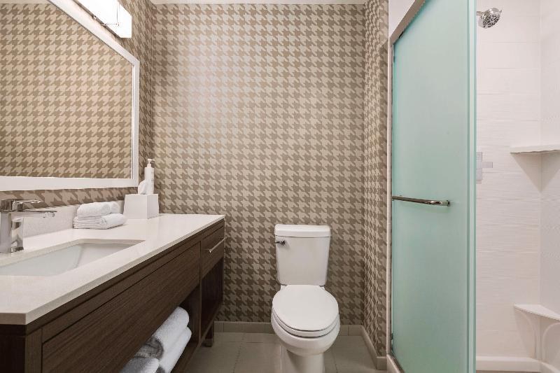 Home2 Suites By Hilton Nashville West End Avenue photo 4