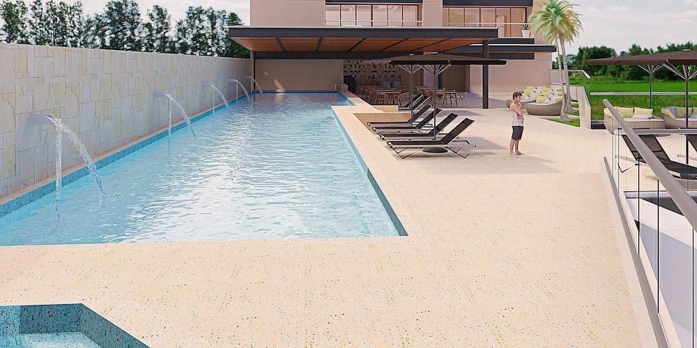 Holiday Inn & Suites Puerto Vallarta Marina & Golf by IHG