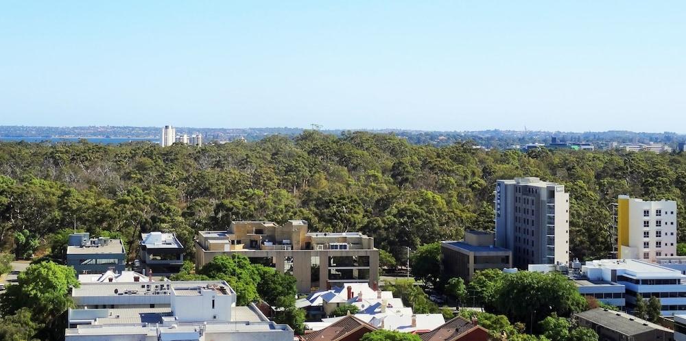 Holiday Inn West Perth by IHG photo 1