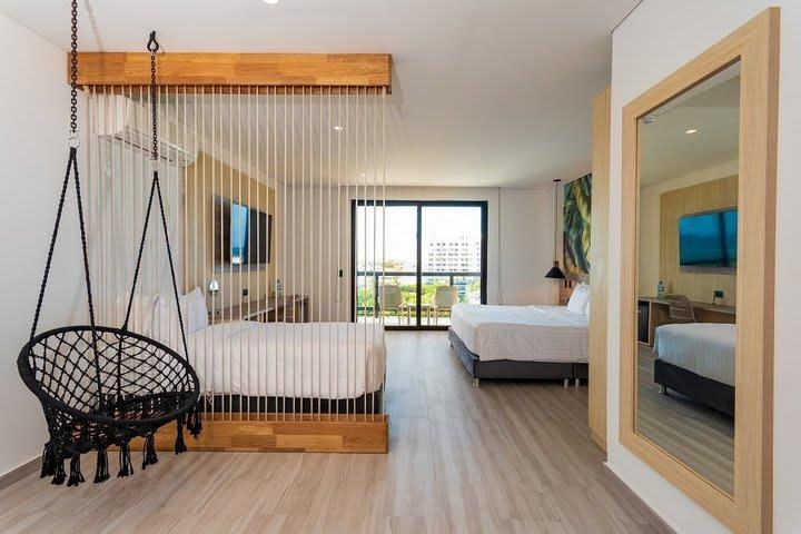 Sea Avenue Hotel photo 2