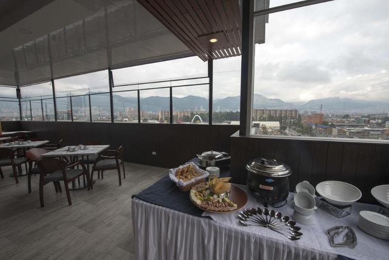 Hotel Grand Plaza Corferias photo 4