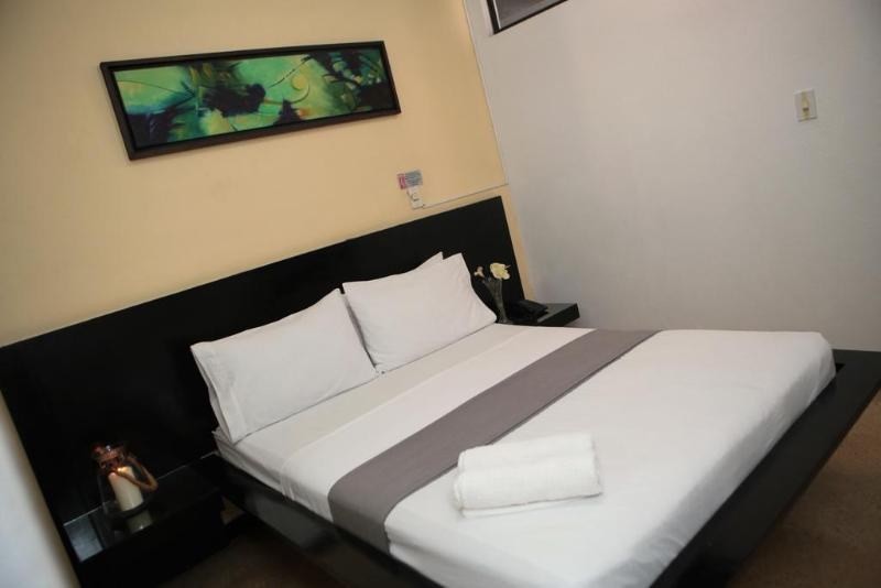 Natural Hotel photo 1