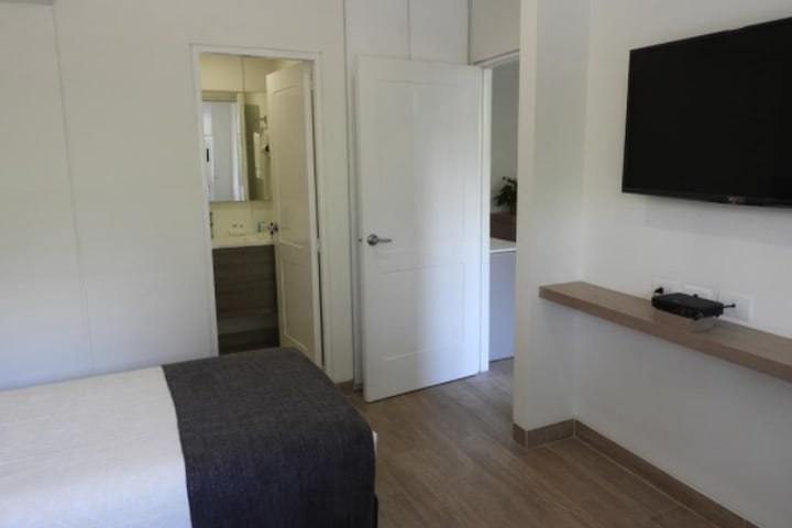 Park V Hotel & Suites photo 4
