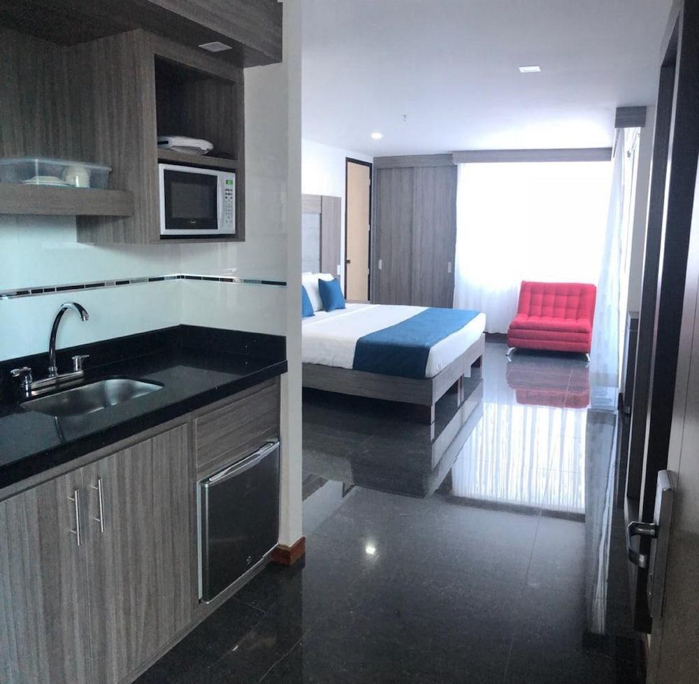 Be Suites Hotel Cali