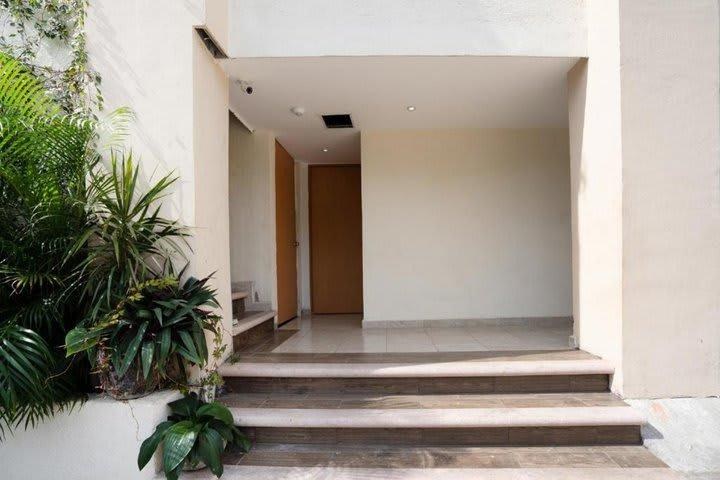 Hotel Ashly Loma Larga photo 1