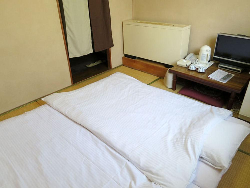 Heiwadai Hotel Arato photo 4