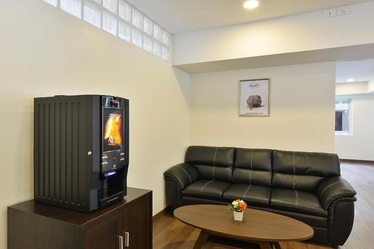 Studio Residence Sukhumvit 71 photo 4