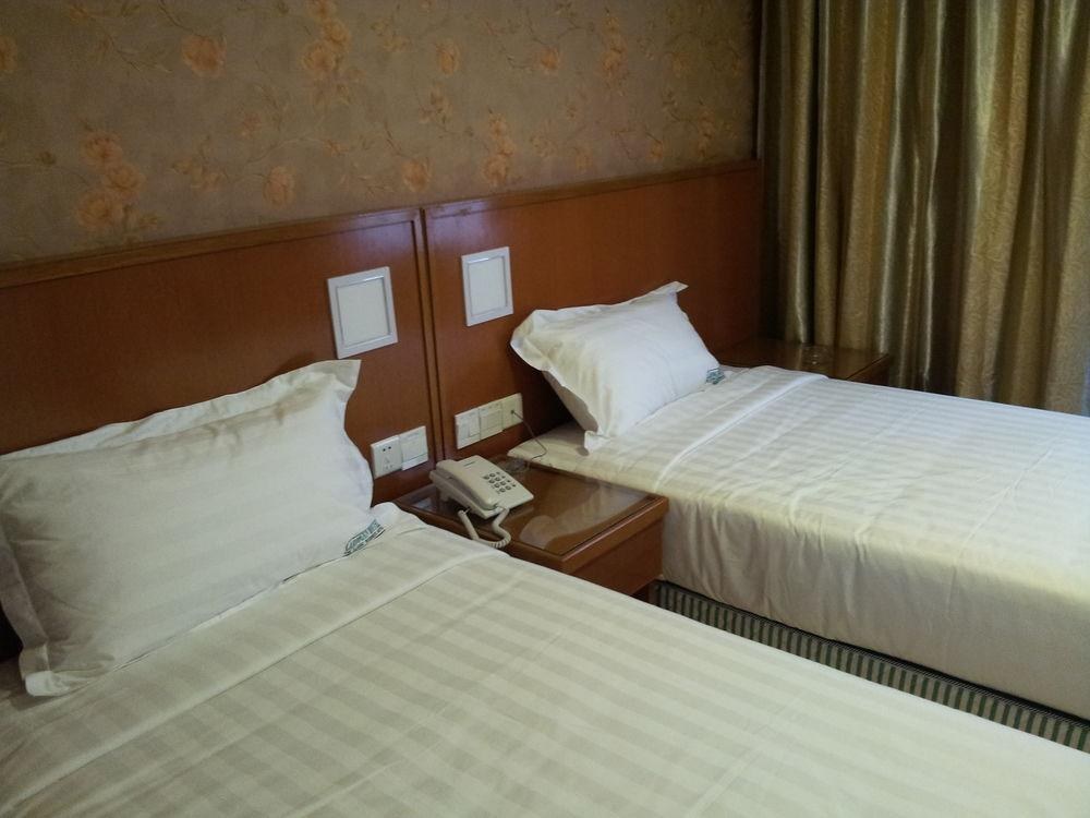 Cardogan Hotel photo 4