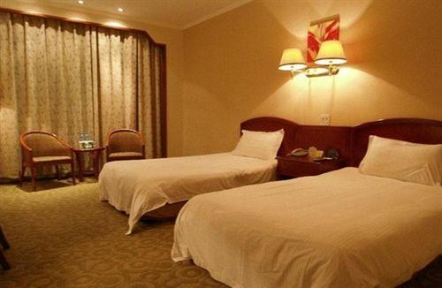GreenTree Inn Suzhou Changshu South HaiYu Road Hotel photo 2