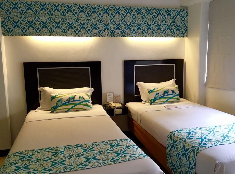 Orchid Garden Suites photo 2