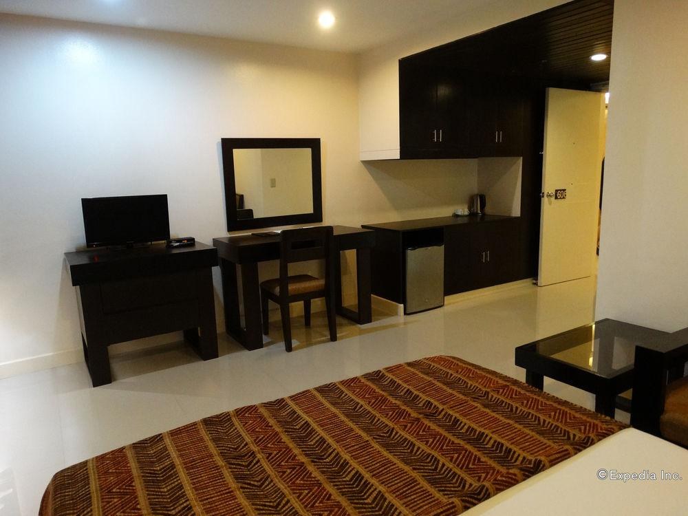 Paragon Tower Hotel photo 4