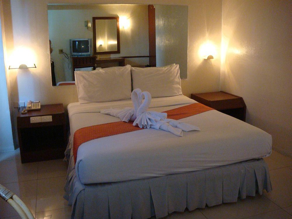 Sapphire Hotel Silom Bangkok photo 3
