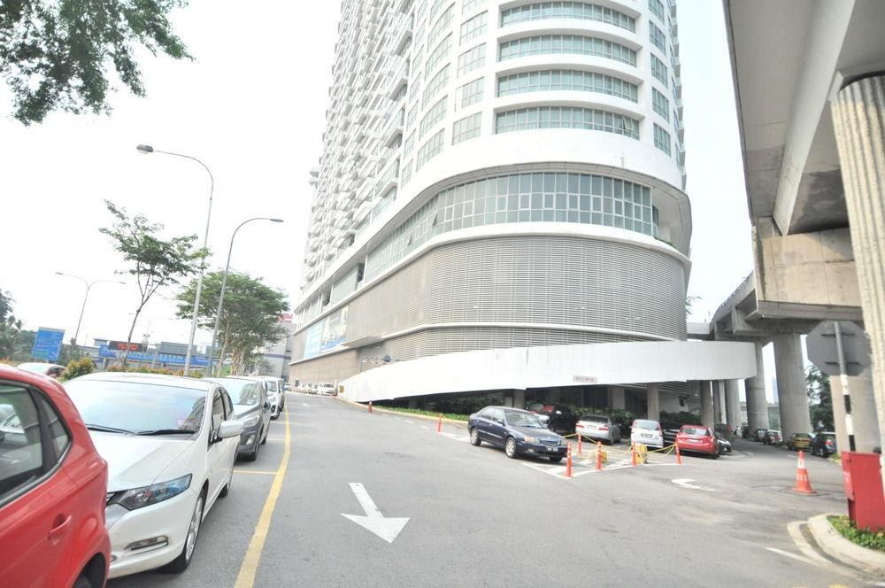 Best KL City View at Regalia Residence photo 3