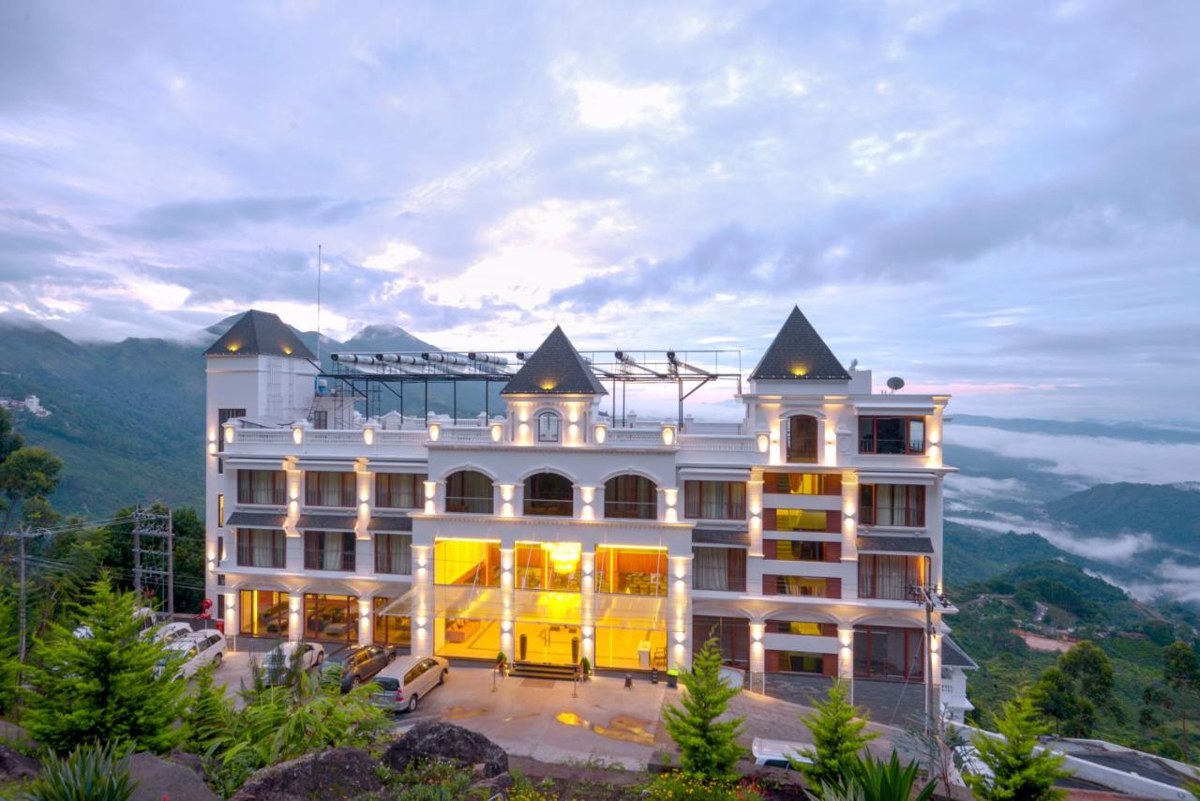 AMBER DALE LUXURY HOTEL & SPA