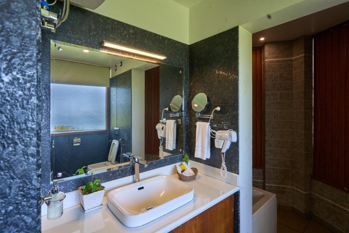 HAZE AND KITES RESORT photo 2