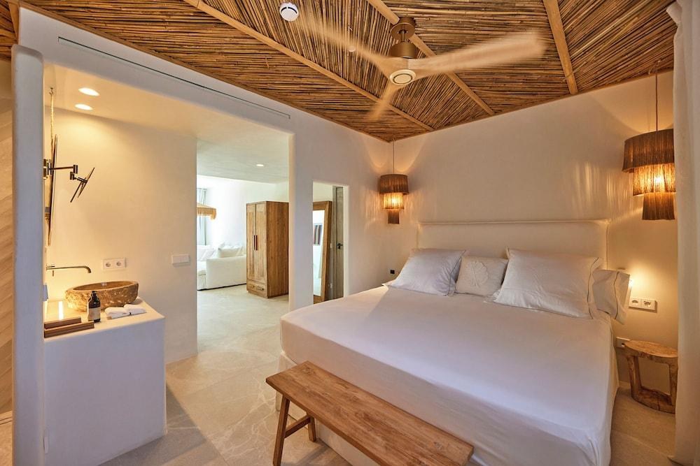 Mar Suites Formentera by Universal Beach Hotels photo 1