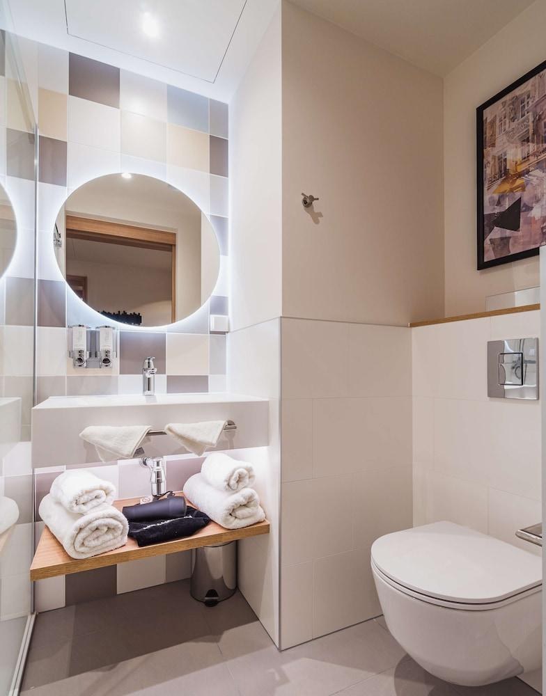 Hampton by Hilton Lodz City Center photo 2