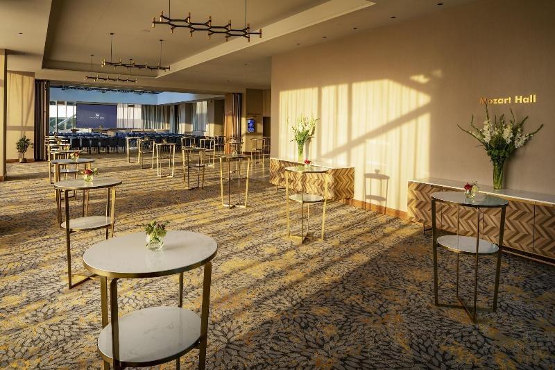 Grand Hotel Millennium Sofia photo 2