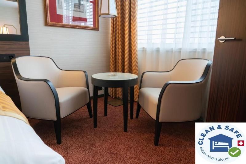 Nash Suites Airport Hotel photo 4