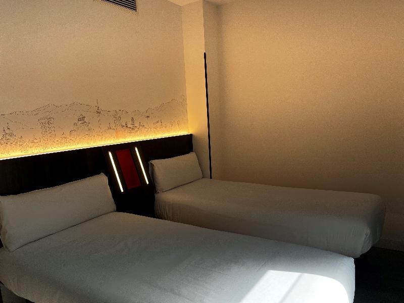 Hostal Madrid Atocha photo 2