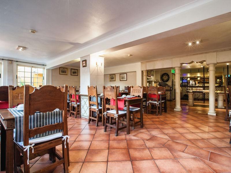 Dom Manuel I Charming Residence photo 1