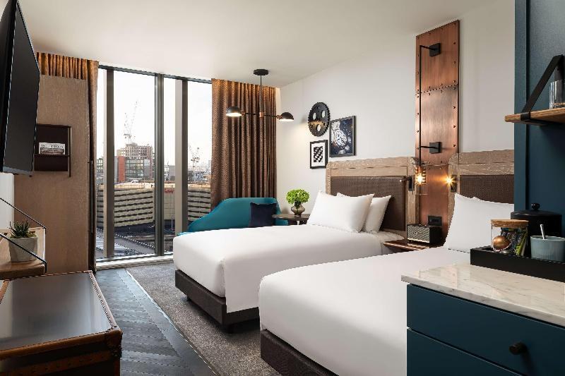 The Gantry London Curio Collection By Hilton photo 2