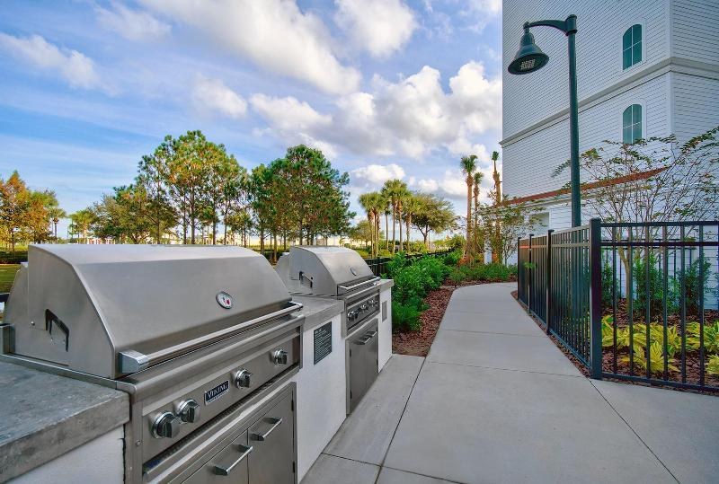 Fairfield Inn & Suites Orlando at FLAMINGO CROSSIN photo 3