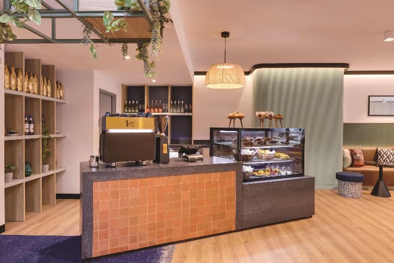 Travelodge Hotel Hurstville Sydney photo 2