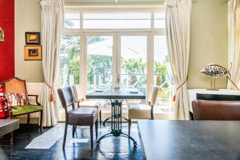 Orestone Manor photo 1