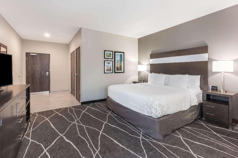 La Quinta Inn & Suites Houston Spring Sout photo 1