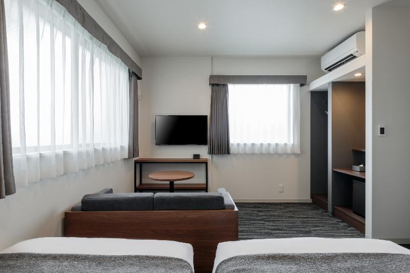 M's Hotel Nijojo Oike photo 1