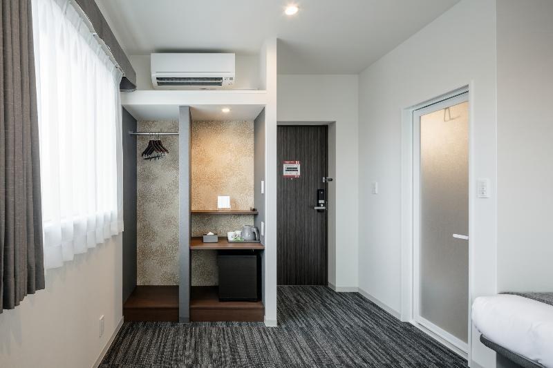 M's Hotel Nijojo Oike photo 2