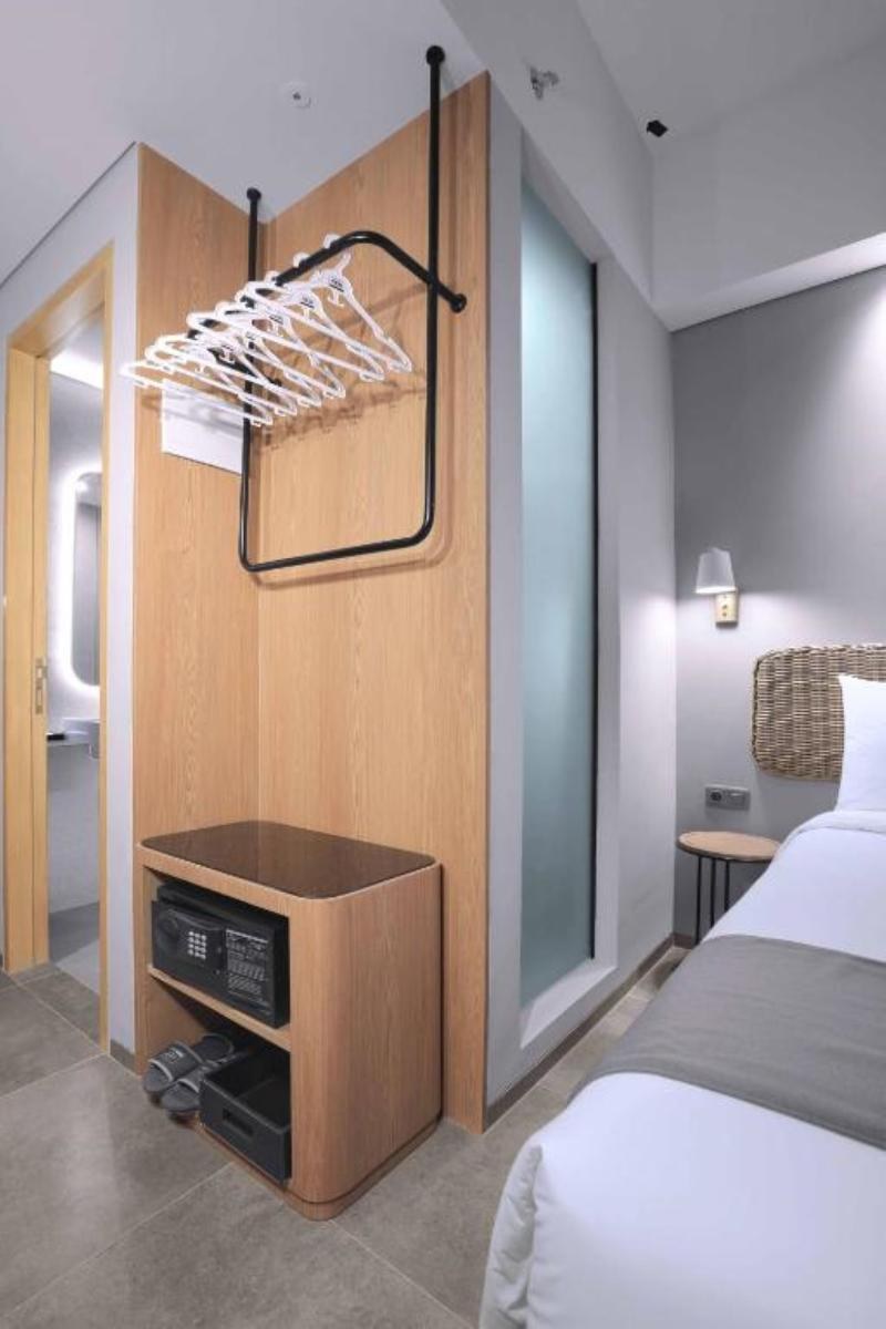Hotel NEO Puri Indah - Jakarta photo 1
