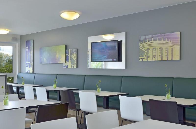 B&B Hotel Stuttgart-Vaihingen photo 4